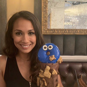 Meet your Posher, Insta: olivia_strong_91